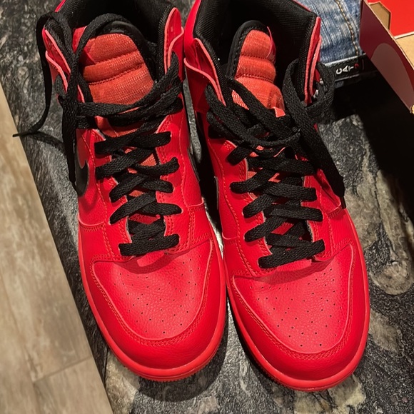 NikeID Red Customized - Picture 8 of 12